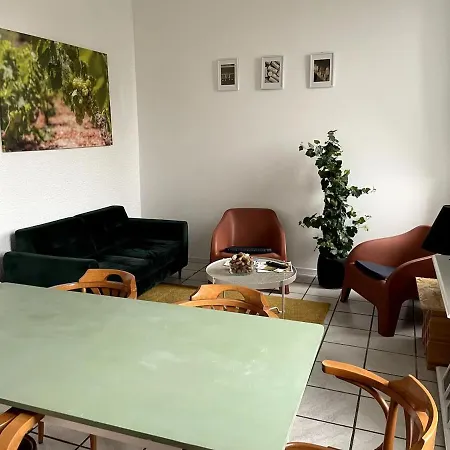 Daire Qualys Vignoble Parking, Square View, Close To *