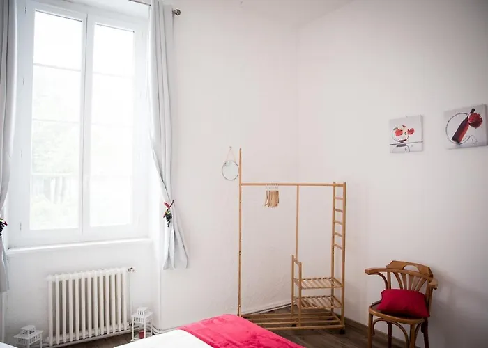 Apartamento Qualys Vignoble Parking, Square View, Close To Carcassonne