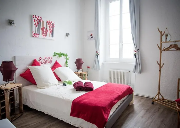 Apartamento Qualys Vignoble Parking, Square View, Close To *